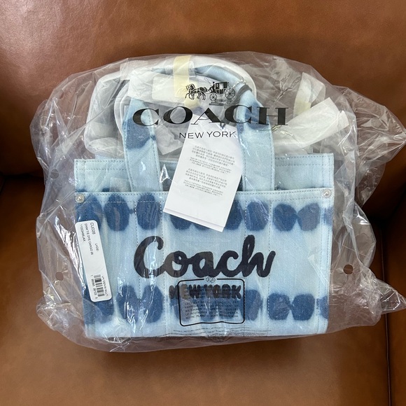 Coach Cargo 26 with Tie-Dye Leather Handbag - Picture 10 of 12